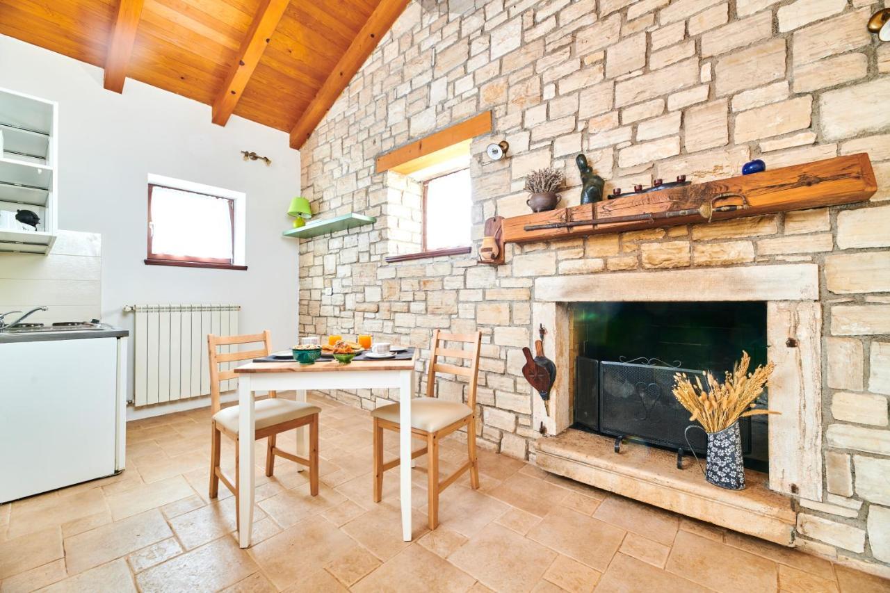 Villa Volpija Buje Exterior foto