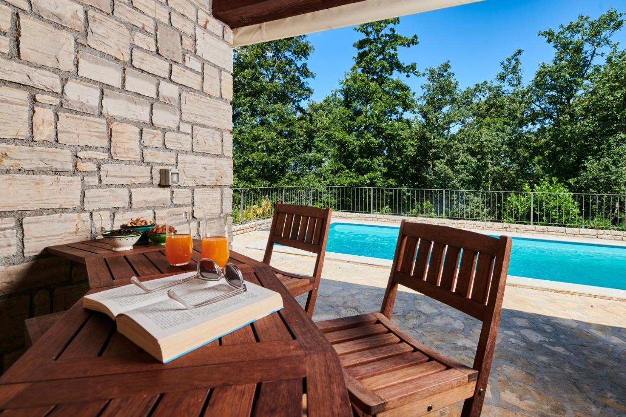 Villa Volpija Buje Exterior foto