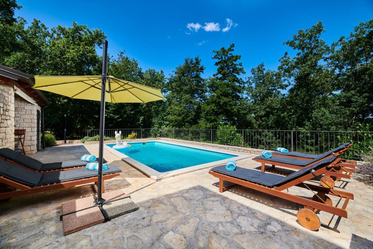 Villa Volpija Buje Exterior foto